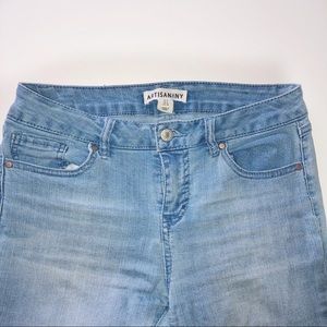 Fray end light was skinny jeans